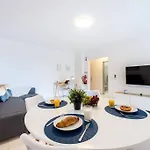 Apartamento Seaside Serenity